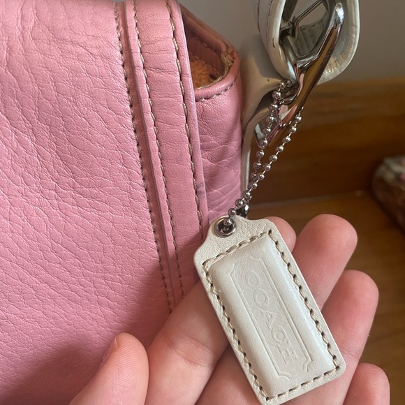2008 Y2K Coach Hamilton Flap shoulder bag pink and white - Picture 11 of 14